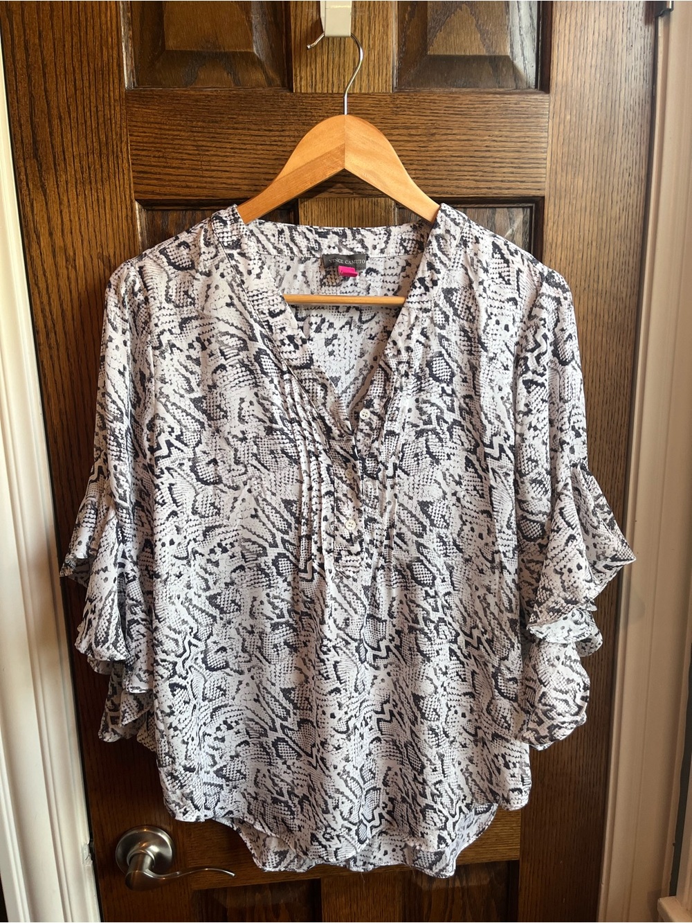 Vince Camuto Black and White Snake-Print Ruffle Sleeve Blouse